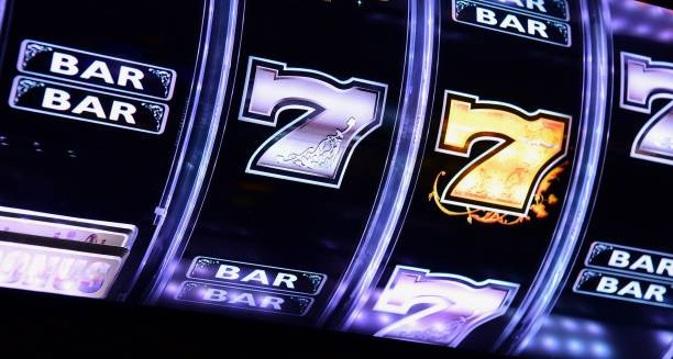 gemilang platform interface showing sportsbook, live casino, and slot games